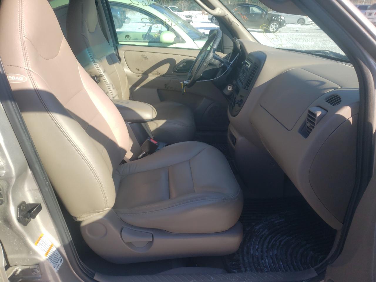 Zdjęcie 5 z aukcji – 2001 FORD ESCAPE XLT z VIN 1FMCU04131KF73383
