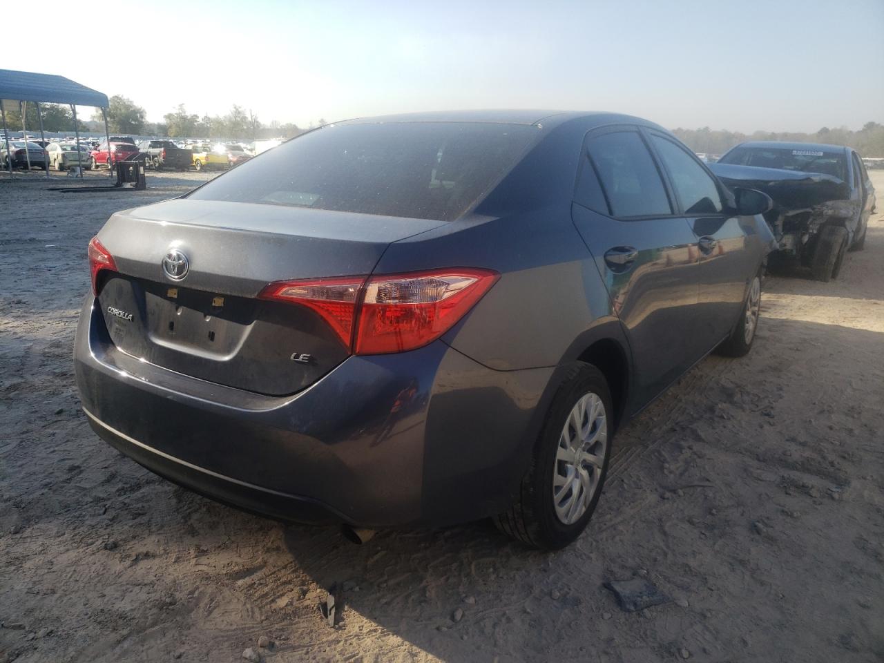 Photo 4 from auction – 2018 TOYOTA COROLLA L with VIN 5YFBURHE4JP851498