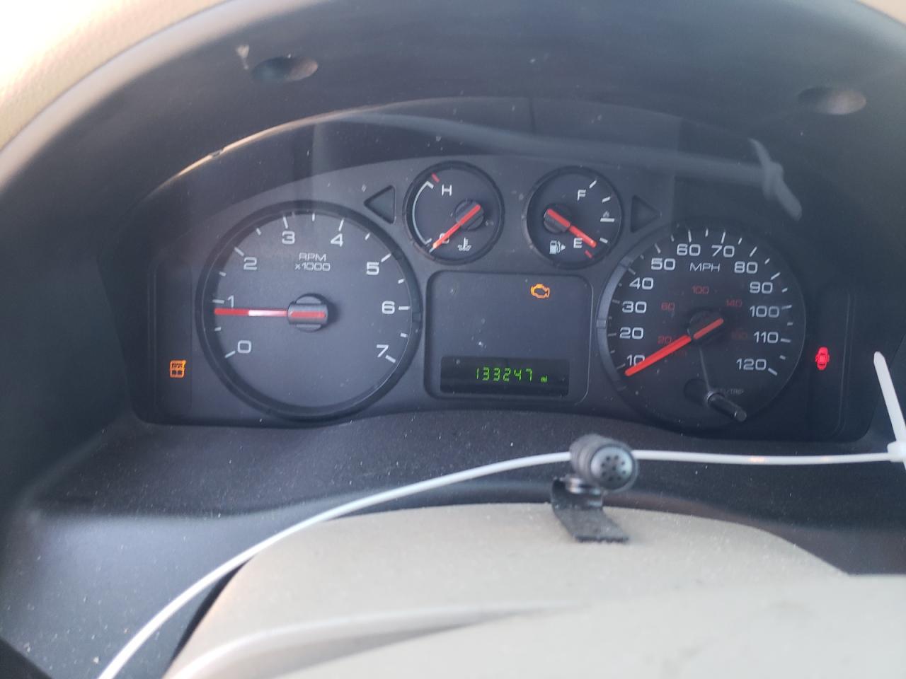 Photo 8 from auction – 2005 FORD FREESTYLE with VIN 1FMZK01125GA44973