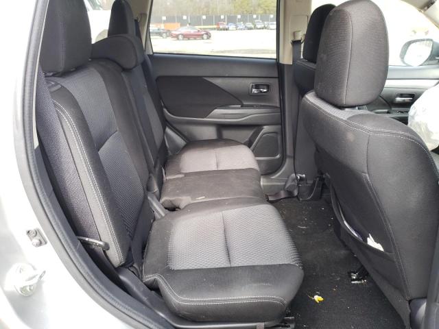Photo 6 from auction – 2018 MITSUBISHI OUTLANDER with VIN JA4AD2A35JZ052616