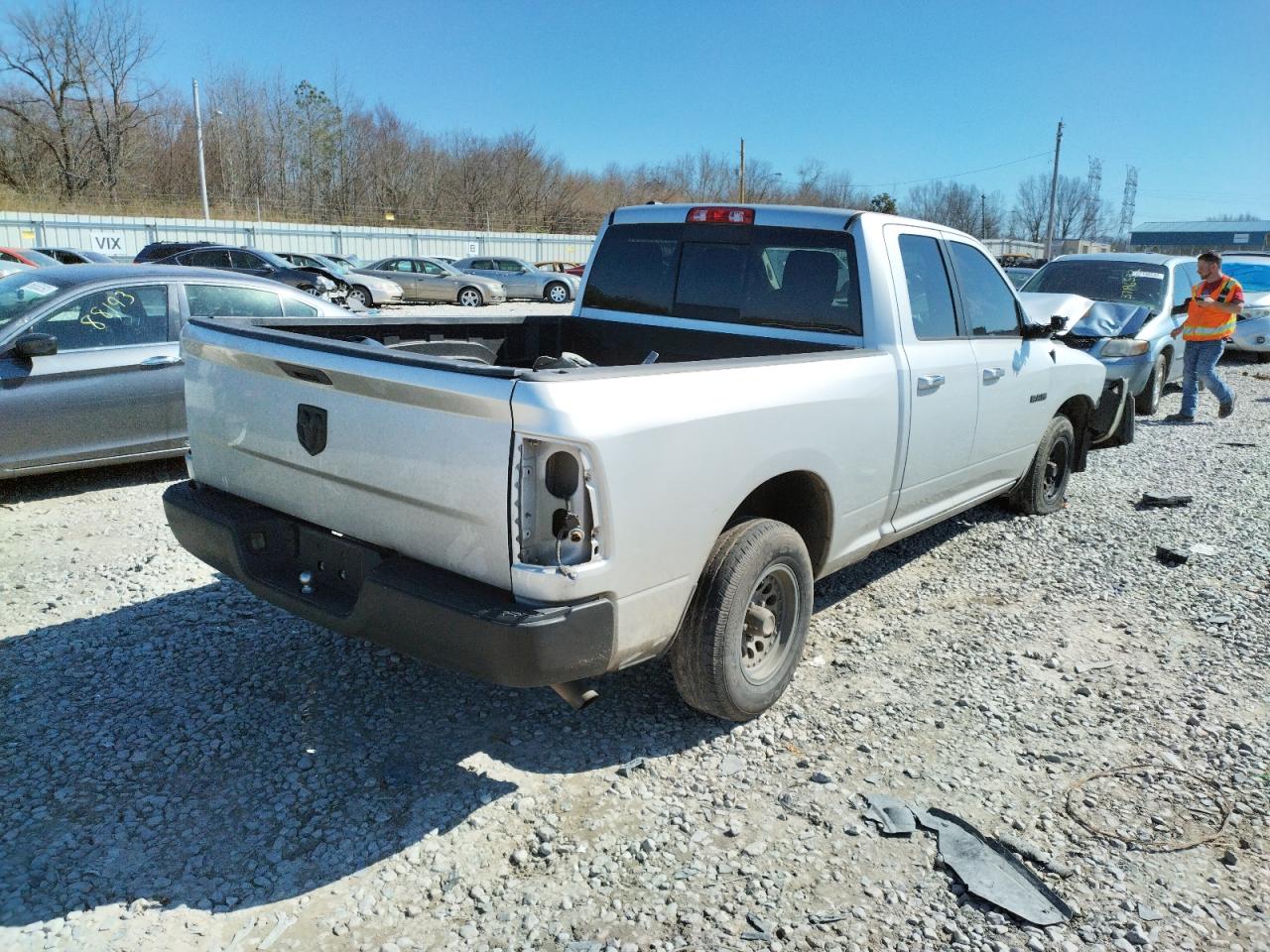 Photo 4 from auction – 2015 RAM 1500 SLT with VIN 1C6RR6GG5FS761579