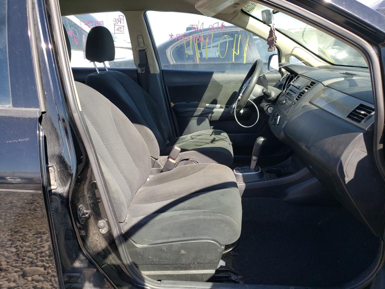 Photo 5 from auction – 2011 NISSAN VERSA S with VIN 3N1BC1CP0BL494951