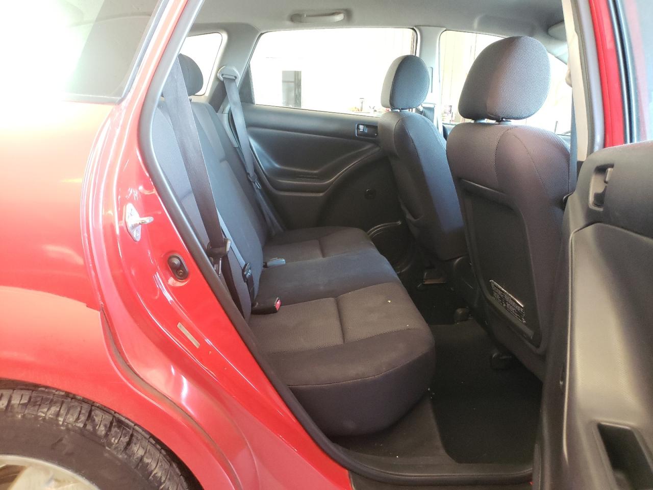 Photo 6 from auction – 2004 PONTIAC VIBE with VIN 5Y2SL62854Z410851