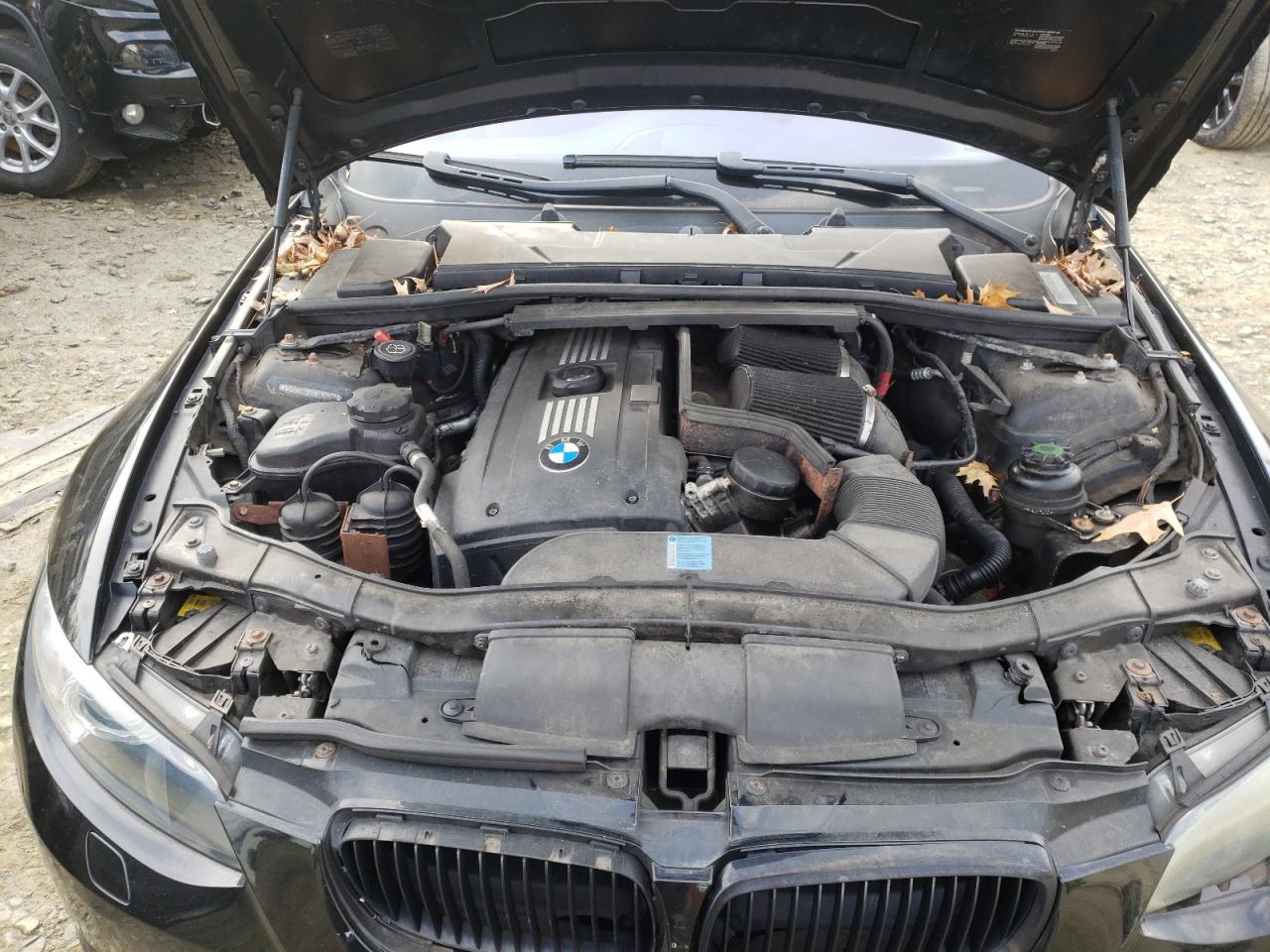 Photo 7 from auction – 2009 BMW 335 XI with VIN WBAWC73549E067571
