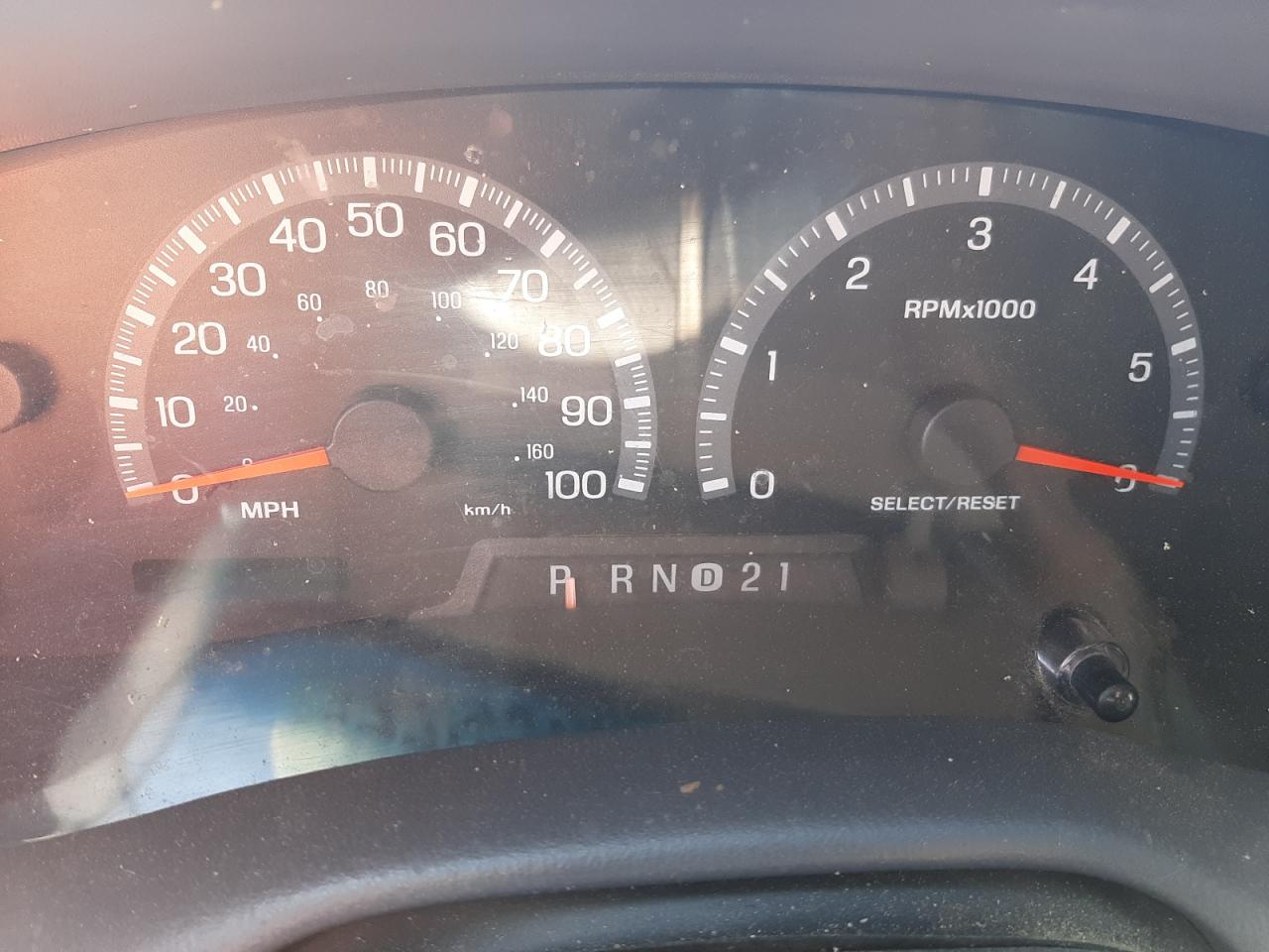 Photo 8 from auction – 2001 FORD F150 with VIN 2FTRX18L11CA31842