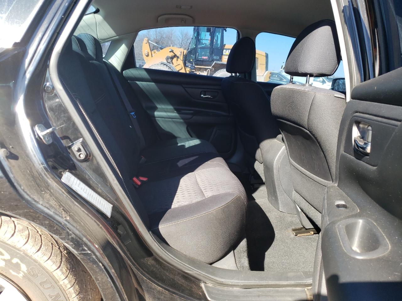 Photo 6 from auction – 2017 NISSAN ALTIMA 2.5 with VIN 1N4AL3AP2HC160681