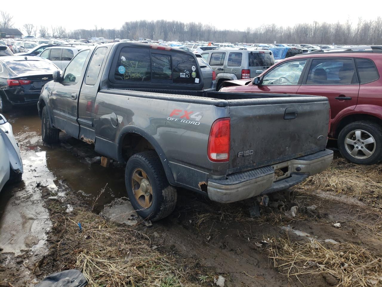 Photo 3 from auction – 2002 FORD F150 with VIN 1FTRX18L82NB93933