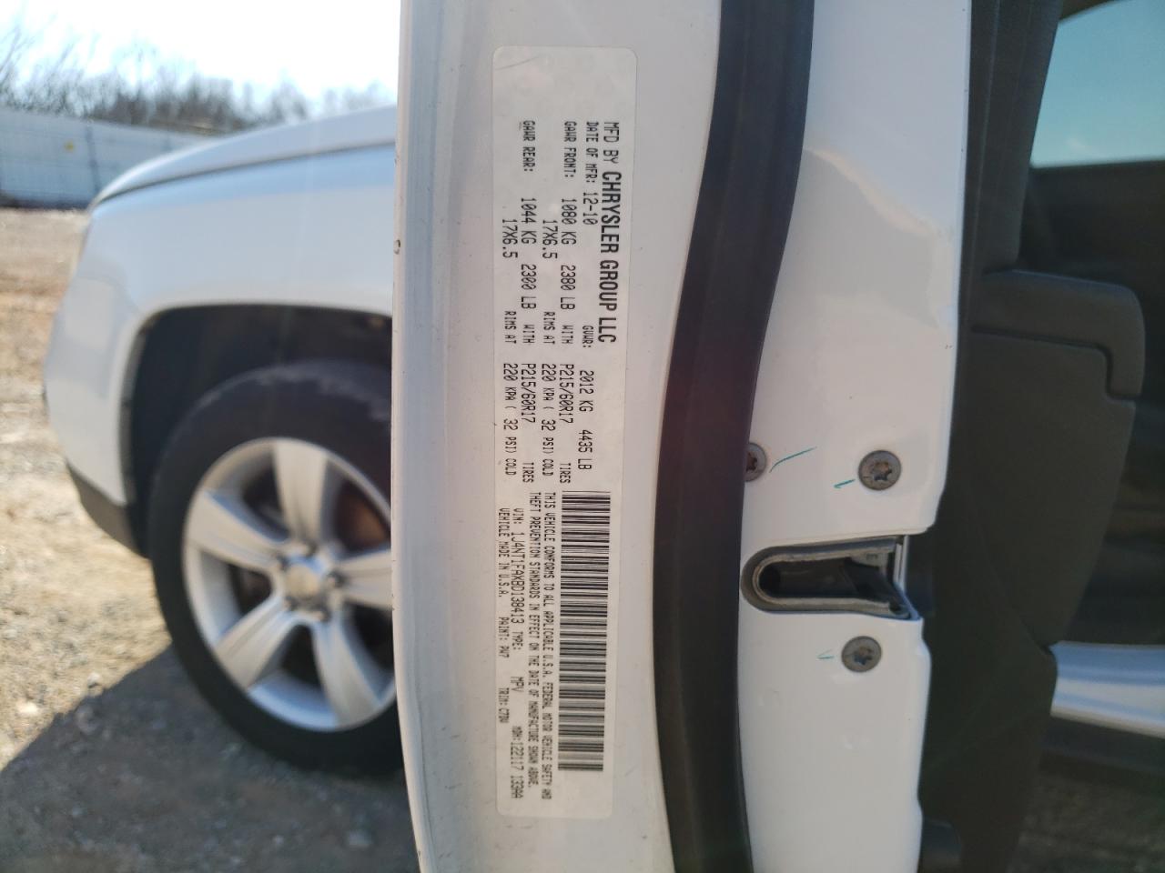 Photo 10 from auction – 2011 JEEP COMPASS SP with VIN 1J4NT1FAXBD138413