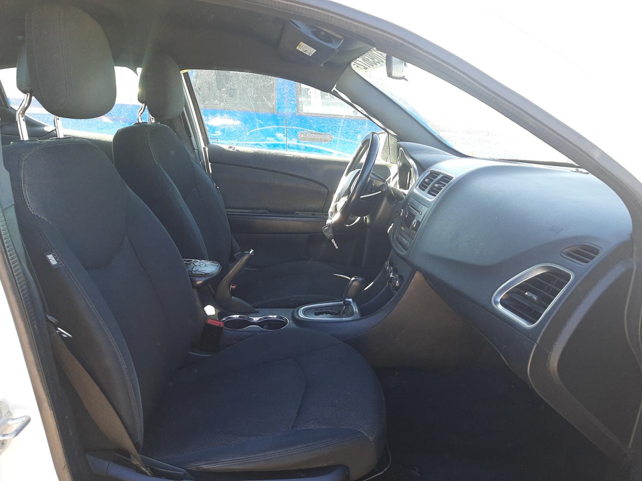 Photo 5 from auction – 2013 DODGE AVENGER SX with VIN 1C3CDZCB8DN660660
