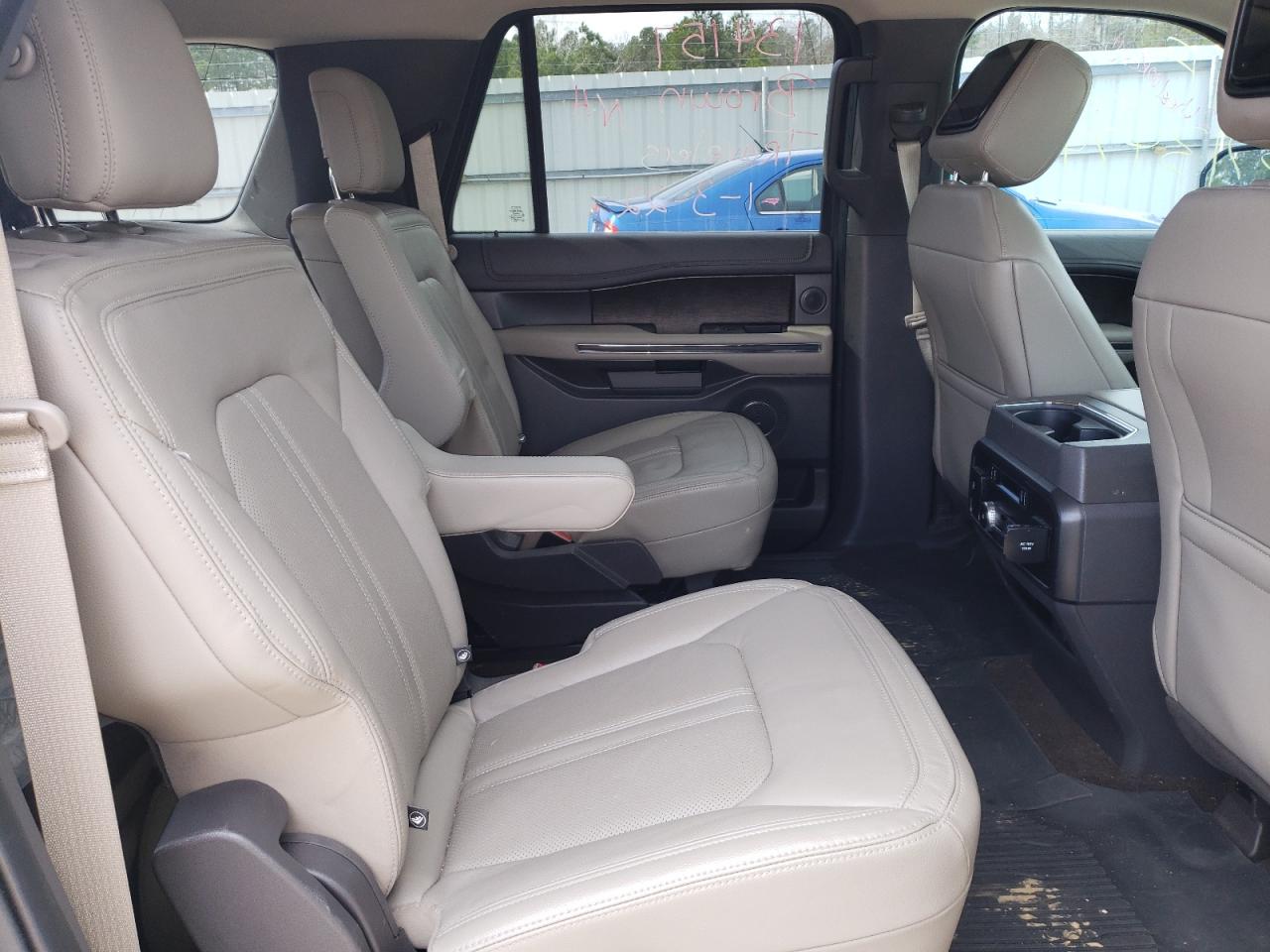 Photo 6 from auction – 2019 FORD EXPEDITION with VIN 1FMJK1KT7KEA84539