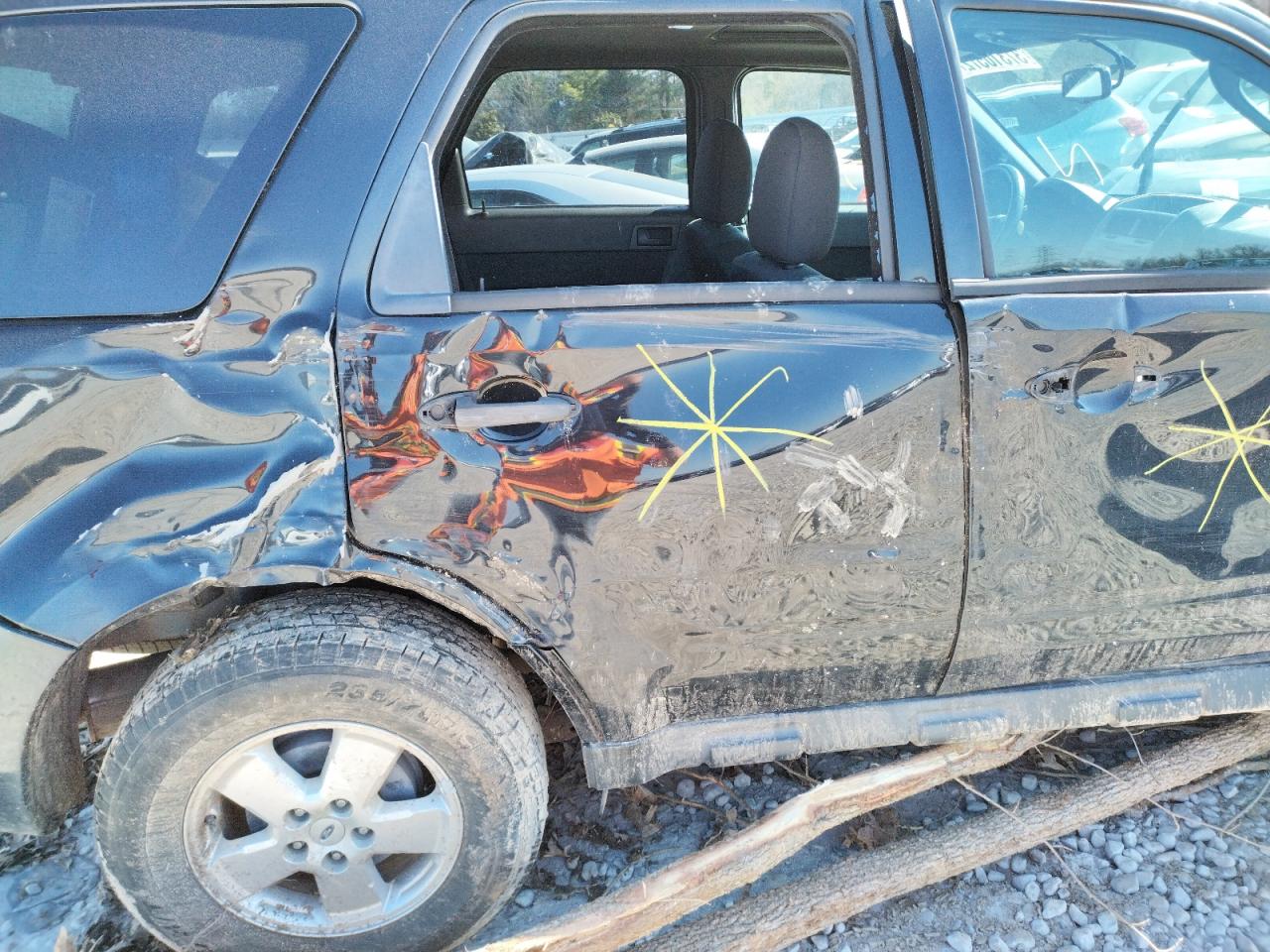Photo 6 from auction – 2012 FORD ESCAPE XLT with VIN 1FMCU0D75CKA47540