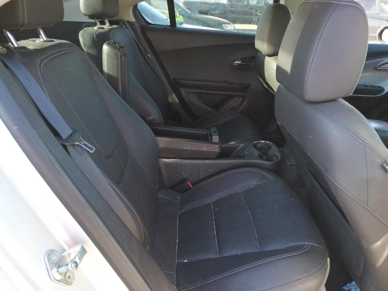 Photo 6 from auction – 2013 CHEVROLET VOLT with VIN 1G1RB6E47DU139775
