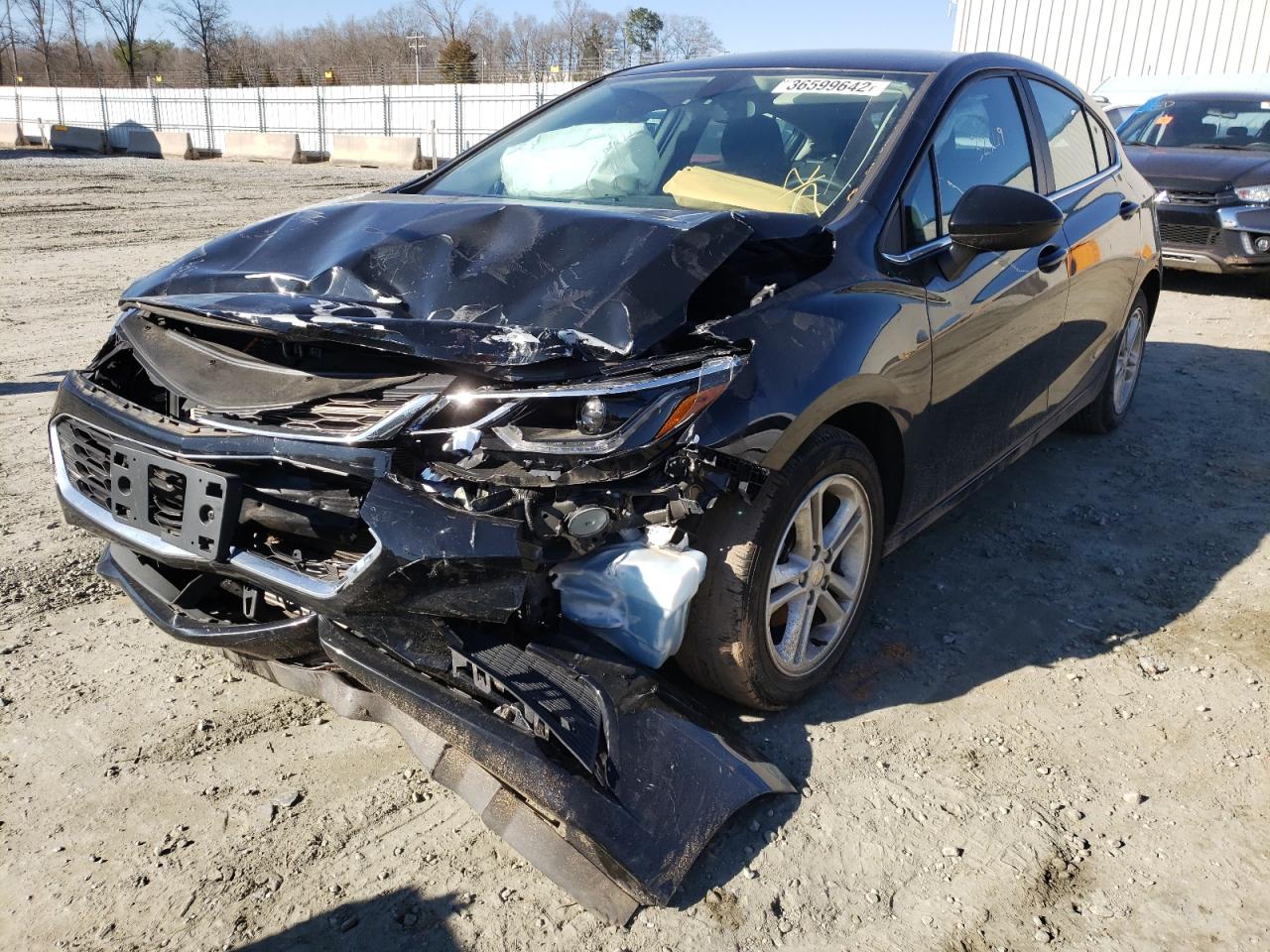 Photo 2 from auction – 2017 CHEVROLET CRUZE LT with VIN 3G1BE6SM3HS545345