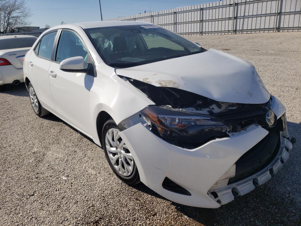 Photo 1 from auction – 2018 TOYOTA COROLLA L with VIN 5YFBURHE0JP818305