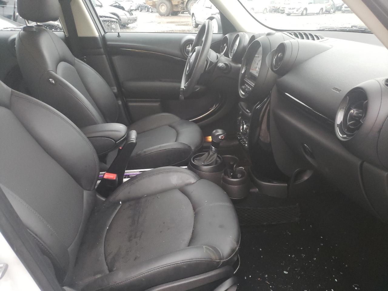 صورة رقم 5 من المزاد - 2014 MINI COOPER S C مع VIN WMWZC5C50EWP37672