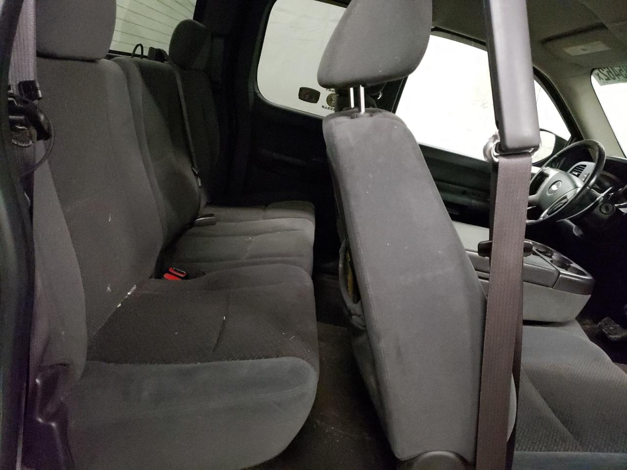 Zdjęcie 6 z aukcji – 2008 CHEVROLET SILVERADO z VIN 2GCEK19J181324205