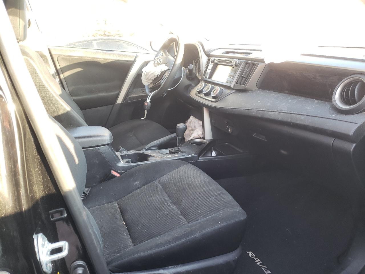 Photo 5 from auction – 2015 TOYOTA RAV4 LE with VIN 2T3BFREV0FW231596
