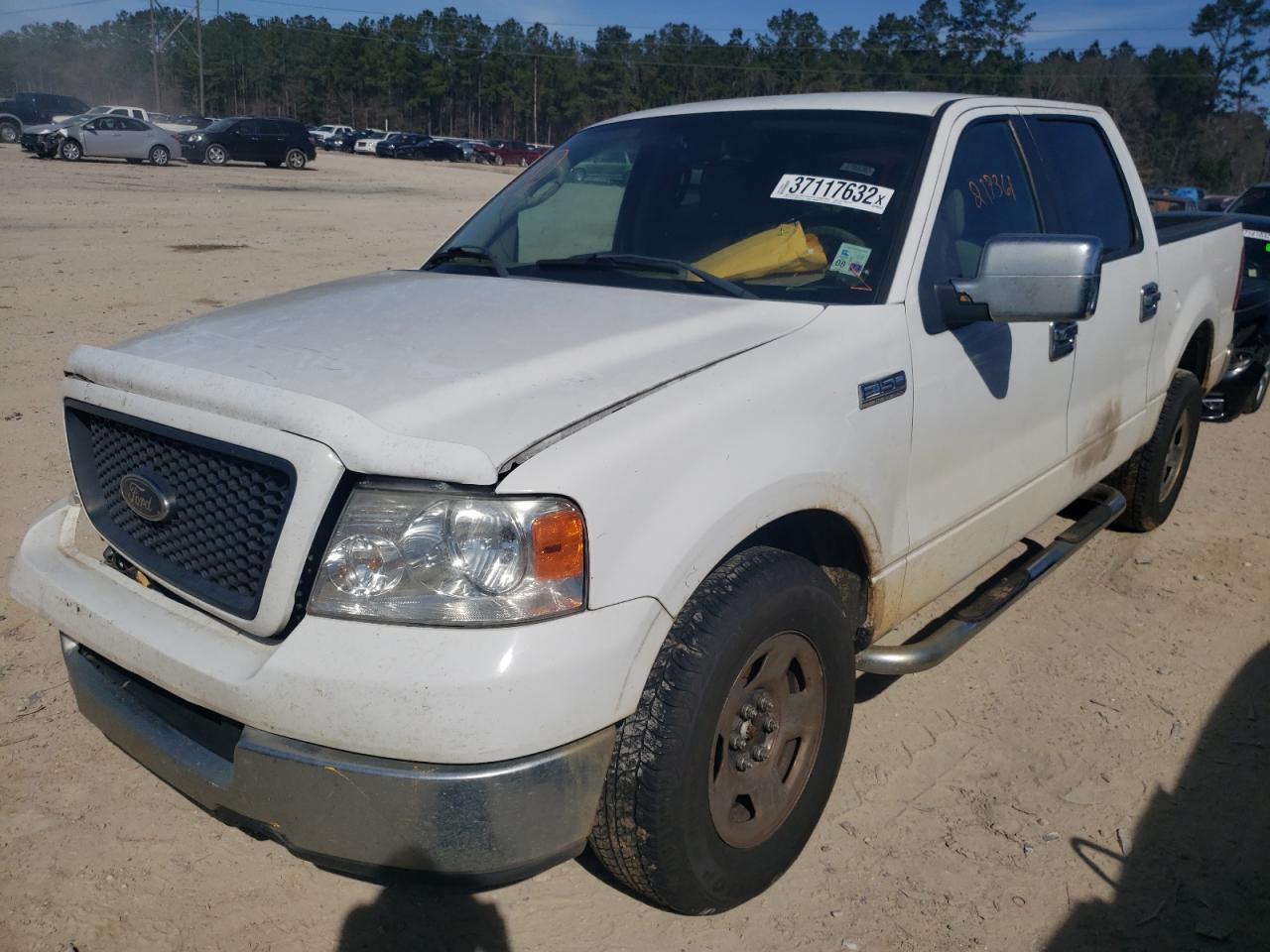 Photo 2 from auction – 2005 FORD F150 SUPER with VIN 1FTPW12585KC57429