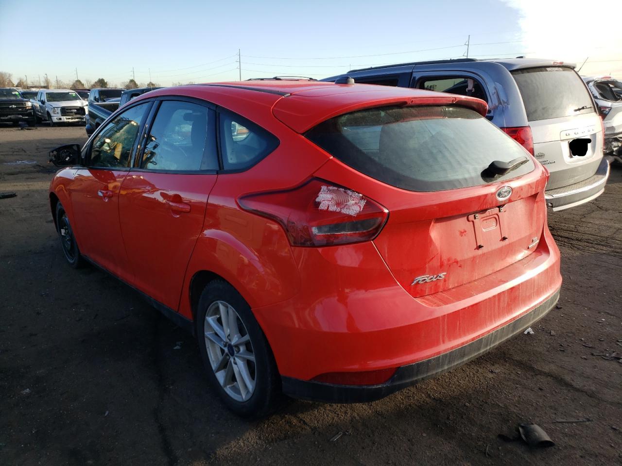 Photo 3 from auction – 2015 FORD FOCUS SE with VIN 1FADP3K2XFL202662