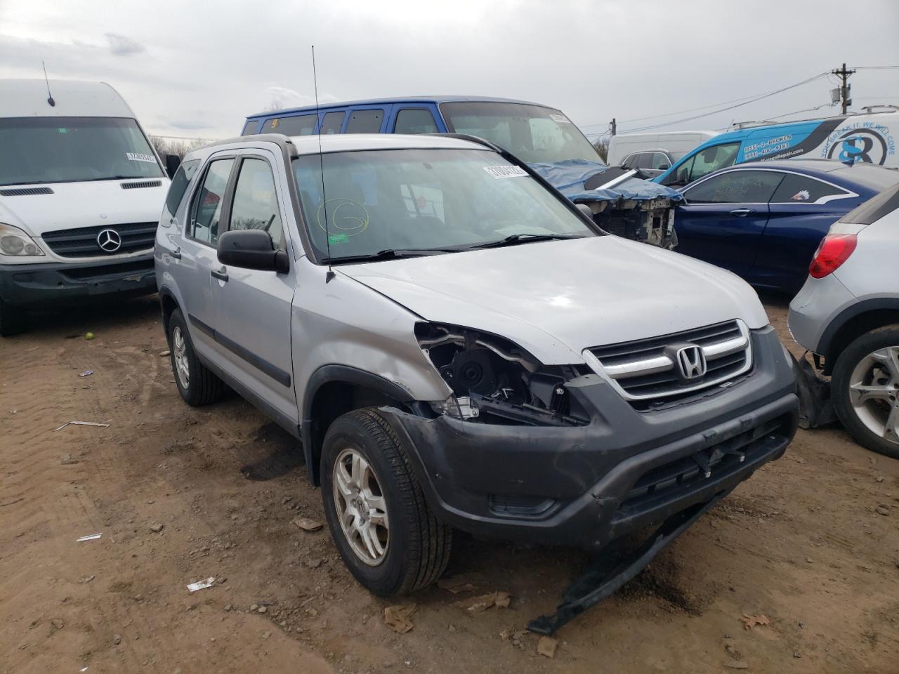 HONDA CR-V LX 2002 with VIN JHLRD77542C094250 - Photo from auction