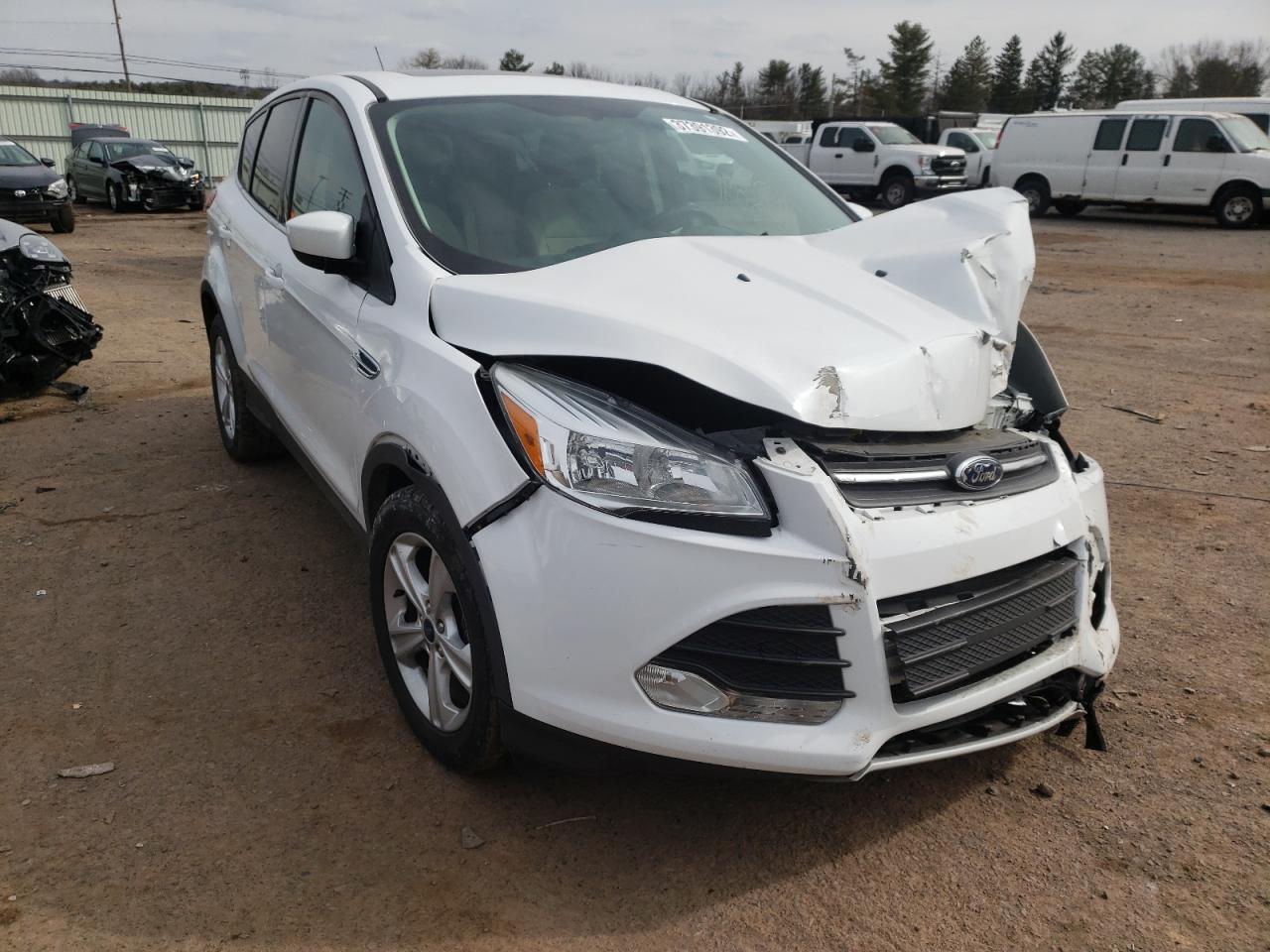 FORD ESCAPE SE 2015 with VIN 1FMCU0G97FUA44919 - Photo from auction