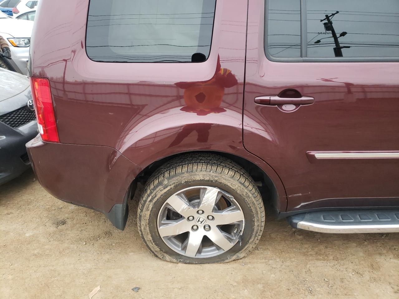 Photo 9 from auction – 2013 HONDA PILOT TOUR with VIN 5FNYF4H98DB037705