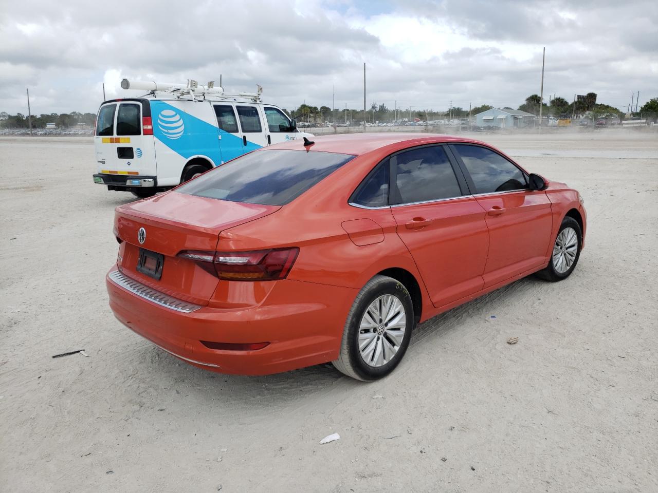 Photo 4 from auction – 2019 VOLKSWAGEN JETTA S with VIN 3VWCB7BU4KM189832