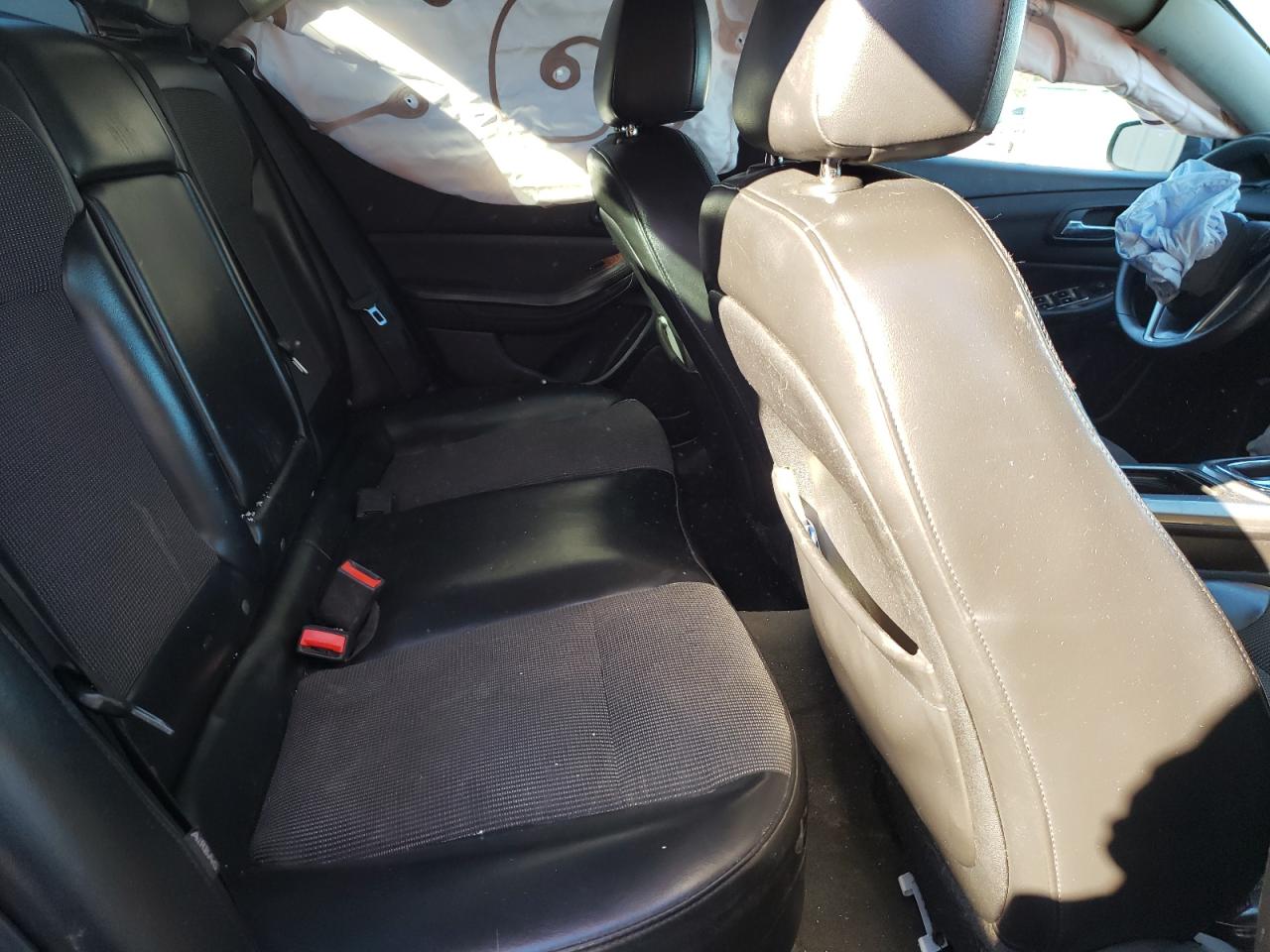 Zdjęcie 6 z aukcji – 2013 CHEVROLET MALIBU 1LT z VIN 1G11C5SA6DF307828