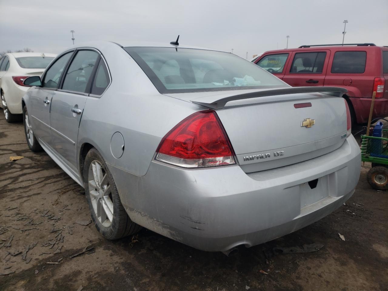 Photo 3 from auction – 2012 CHEVROLET IMPALA LTZ with VIN 2G1WC5E32C1233851