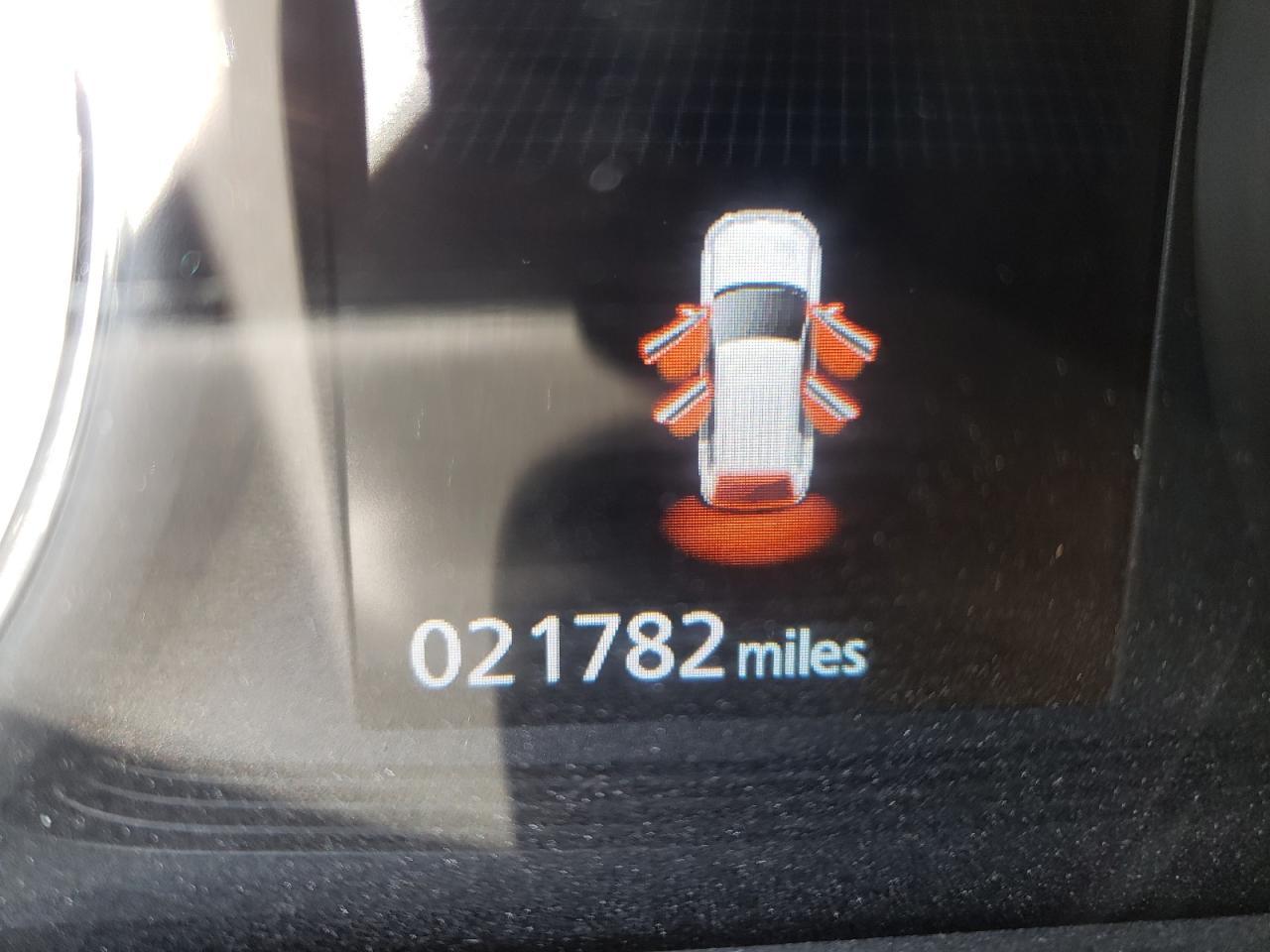 Photo 8 from auction – 2018 MITSUBISHI OUTLANDER with VIN JA4J24A57JZ040437