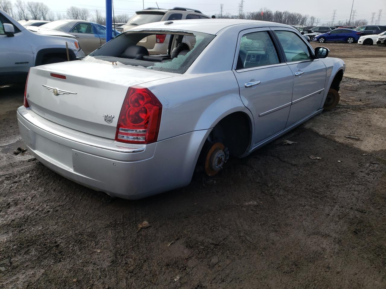 Photo 4 from auction – 2010 CHRYSLER 300C with VIN 2C3CA6CT0AH114360
