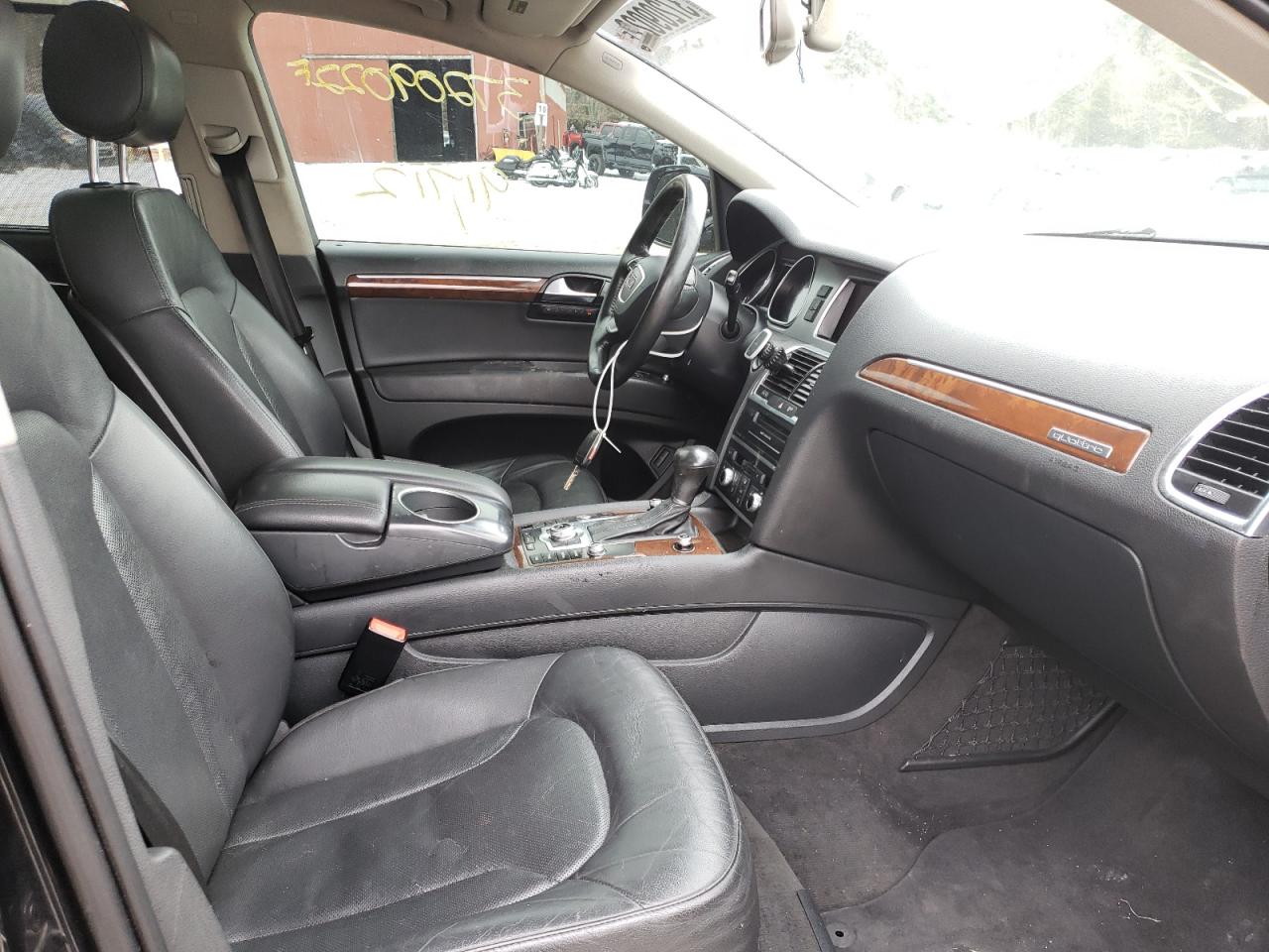 Photo 5 from auction – 2013 AUDI Q7 PRESTIG with VIN WA1DGAFE5DD003393