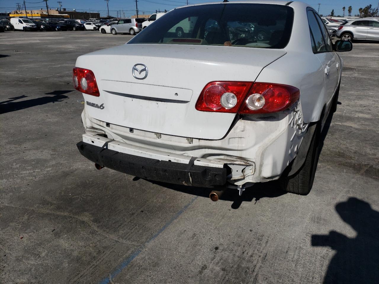 Photo 9 from auction – 2005 MAZDA MAZDA6 with VIN 1YVFP80C355M46257