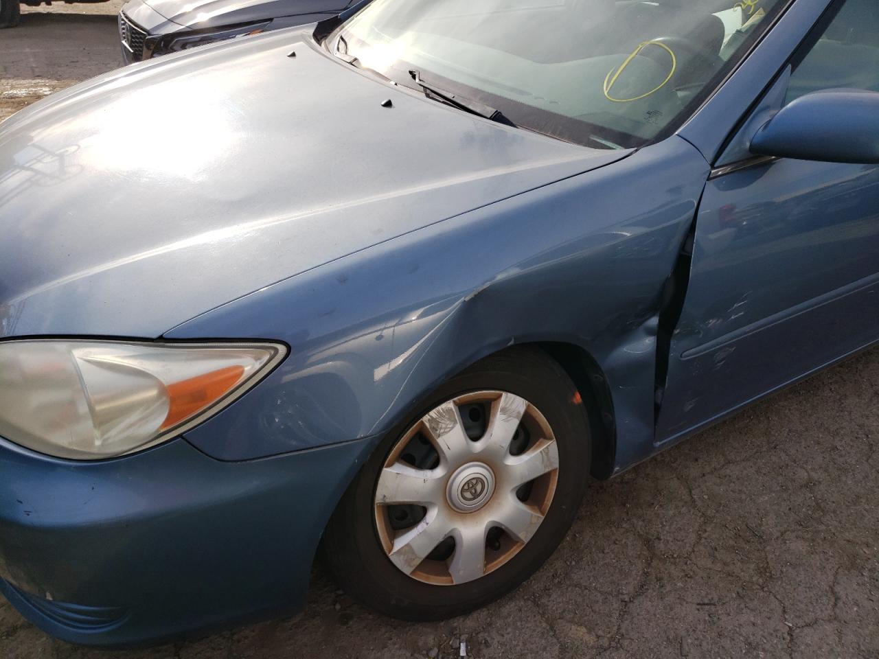 Photo 9 from auction – 2004 TOYOTA CAMRY LE with VIN 4T1BE32K64U903628