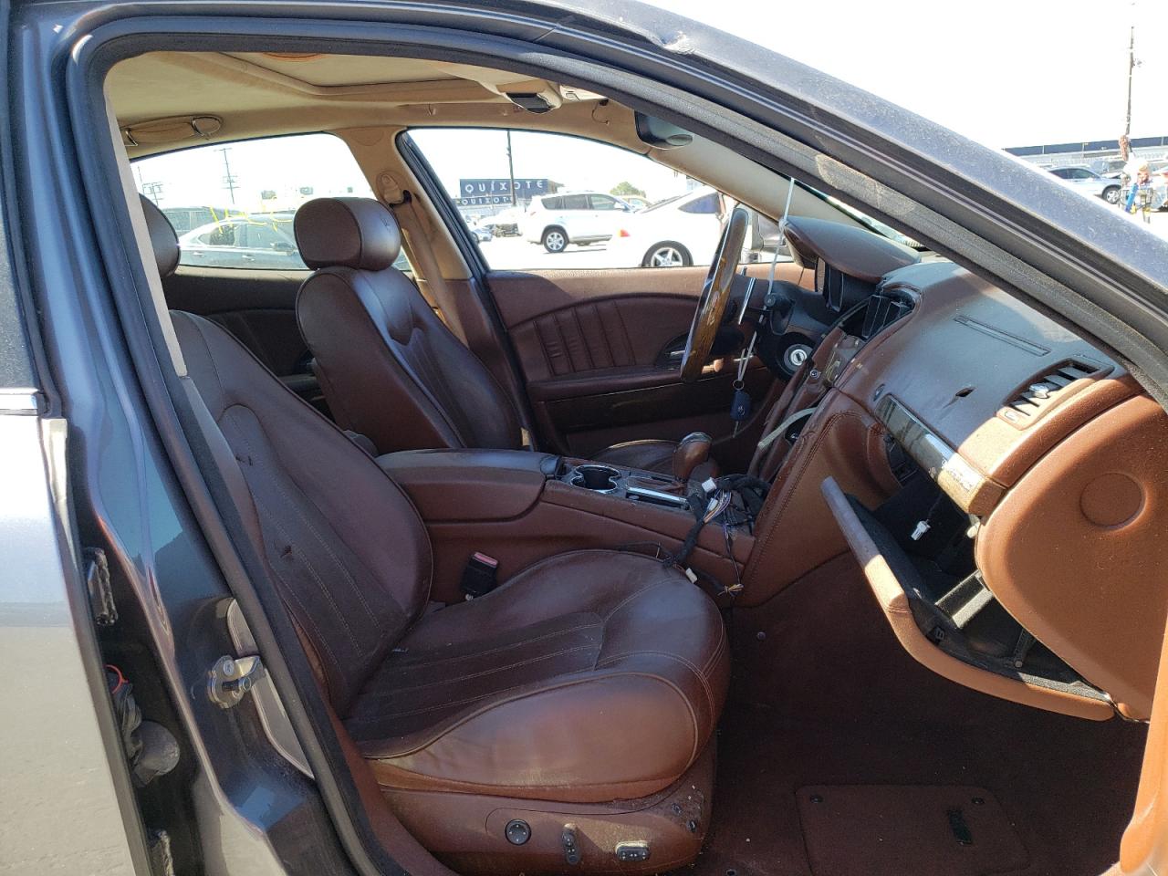 Photo 5 from auction – 2009 MASERATI QUATTROPOR with VIN ZAMJK39A790043626