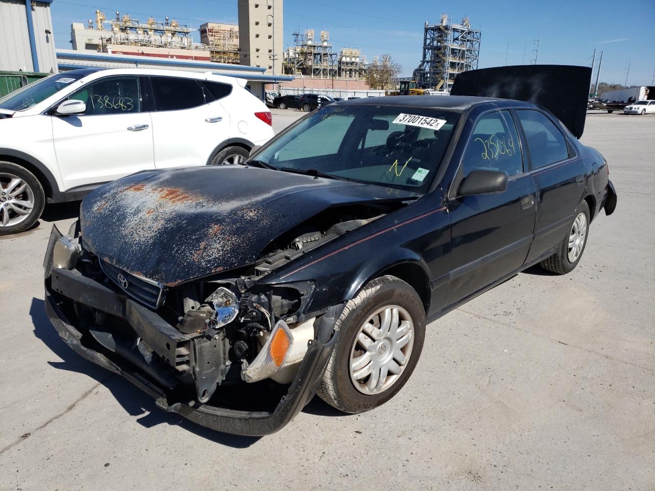 Photo 2 from auction – 2001 TOYOTA CAMRY CE with VIN 4T1BG22K11U039006