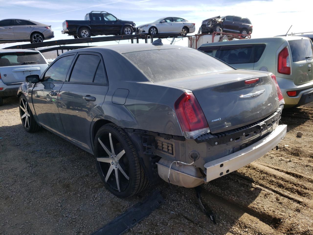 Photo 3 from auction – 2019 CHRYSLER 300 S with VIN 2C3CCAGG9KH517474