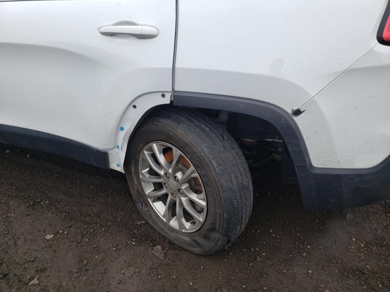 Photo 9 from auction – 2019 JEEP CHEROKEE L with VIN 1C4PJMLB7KD118381