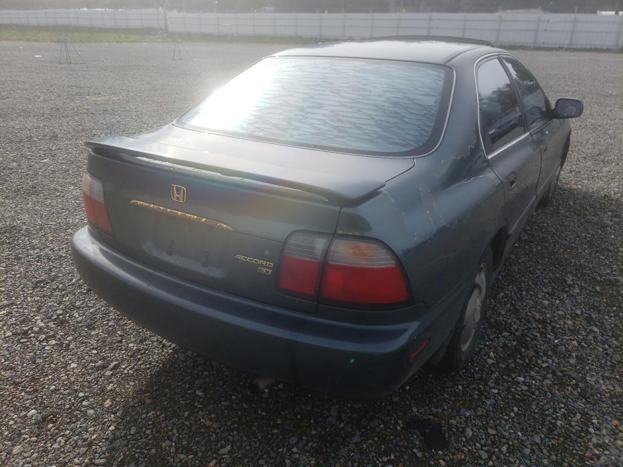 Photo 4 from auction – 1997 HONDA ACCORD EX with VIN 1HGCD5653VA012289