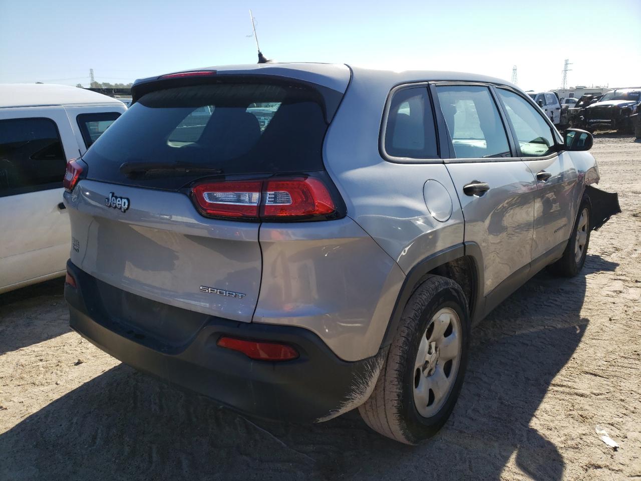 Photo 4 from auction – 2014 JEEP CHEROKEE S with VIN 1C4PJLAB9EW249088