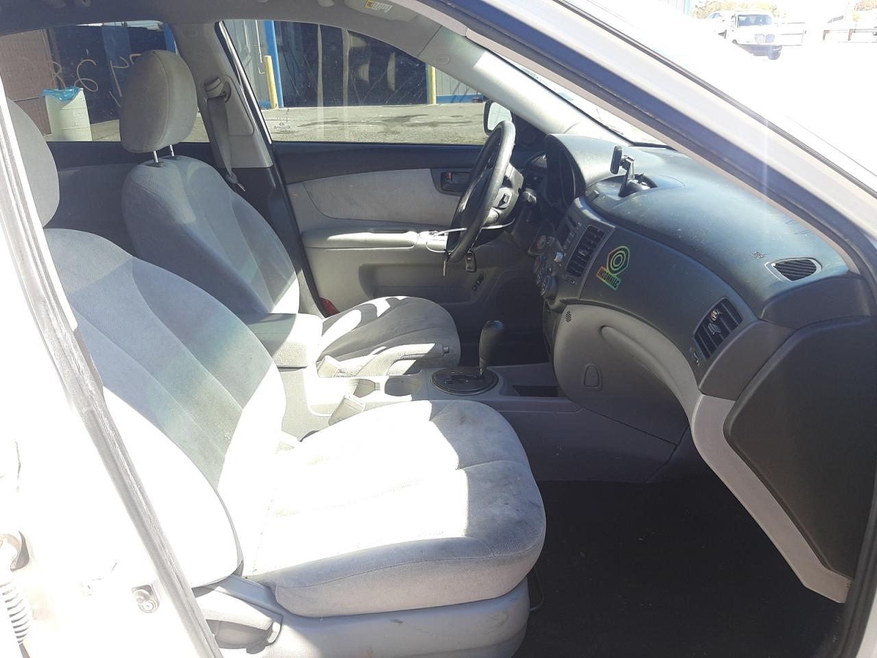 Фото 5 с аукциона – 2010 KIA OPTIMA LX с VIN KNAGG4A83A5441449