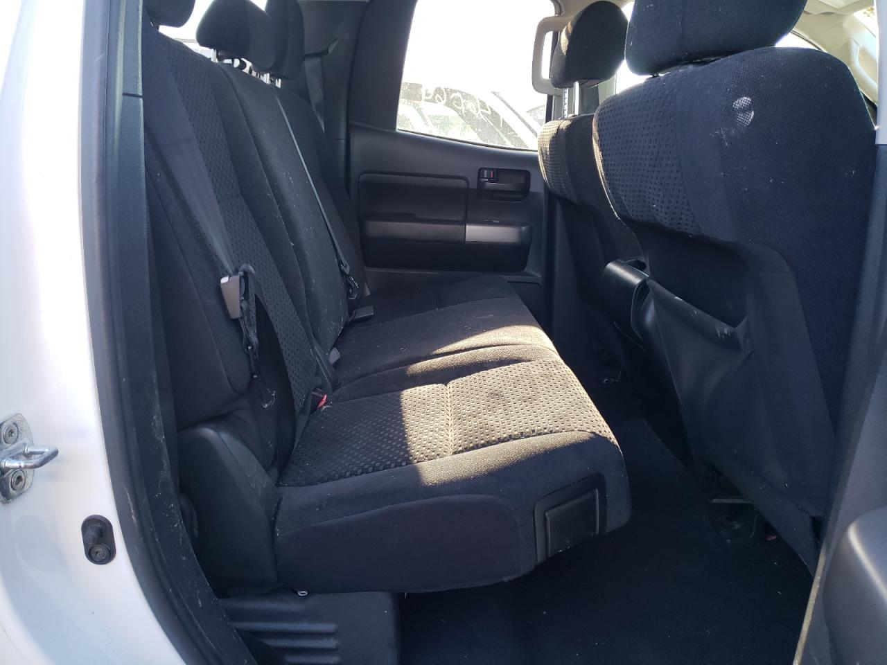 Photo 6 from auction – 2010 TOYOTA TUNDRA DOU with VIN 5TFRY5F18AX093811