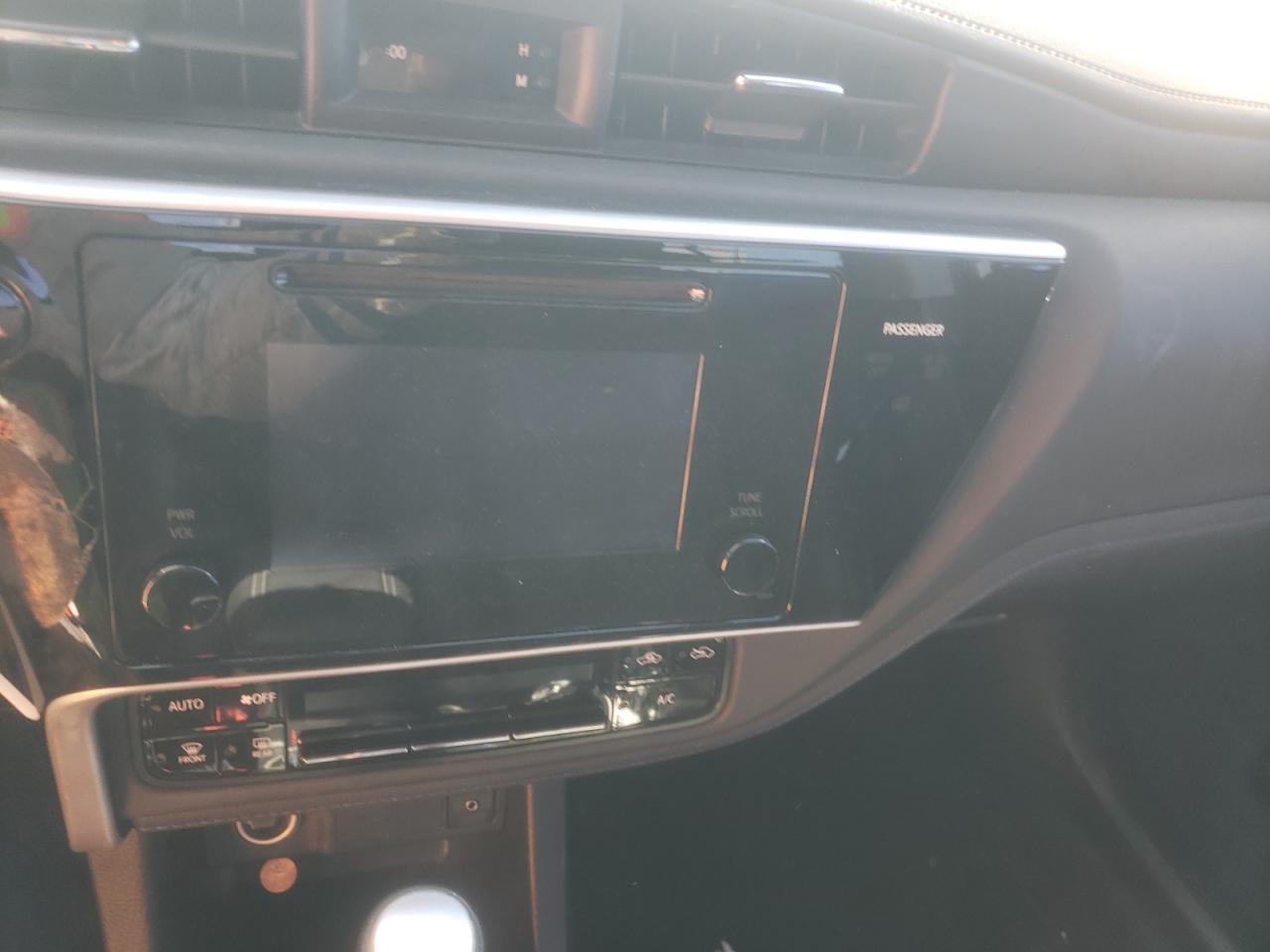 Photo 9 from auction – 2017 TOYOTA COROLLA L with VIN 2T1BURHE4HC871146