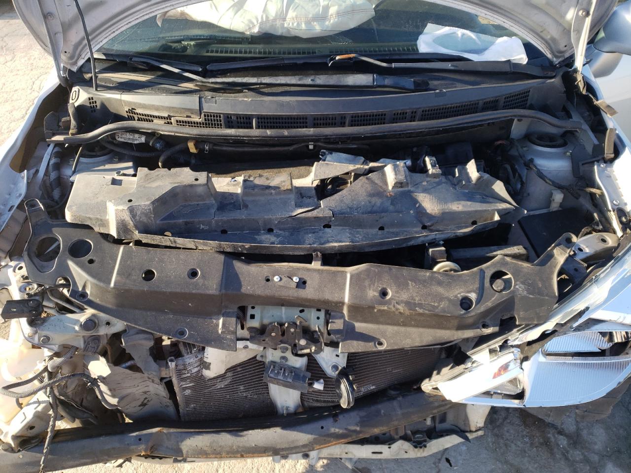 Photo 7 from auction – 2010 NISSAN VERSA S with VIN 3N1BC1CP0AL394203