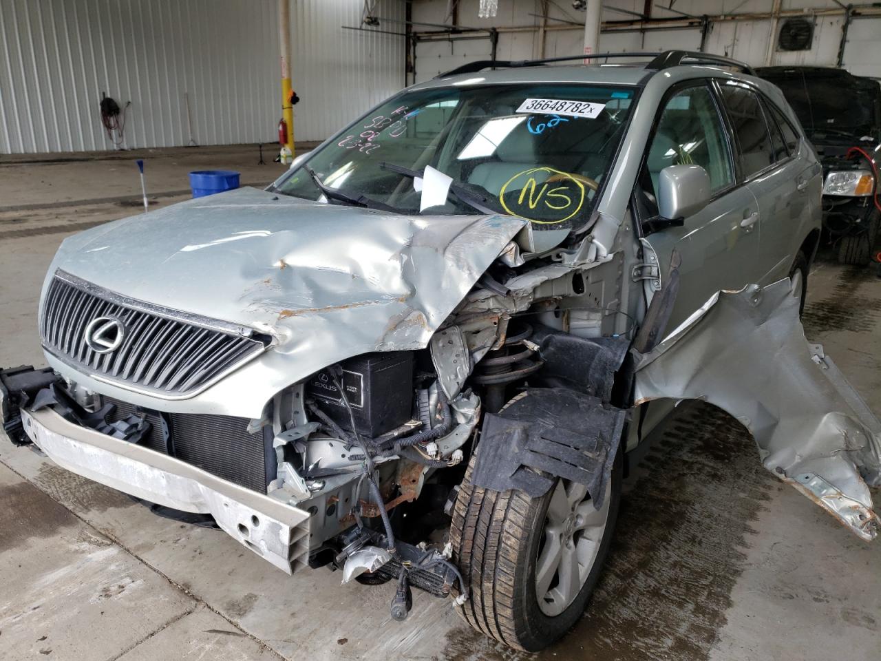Photo 2 from auction – 2004 LEXUS RX 330 with VIN 2T2HA31U64C016276