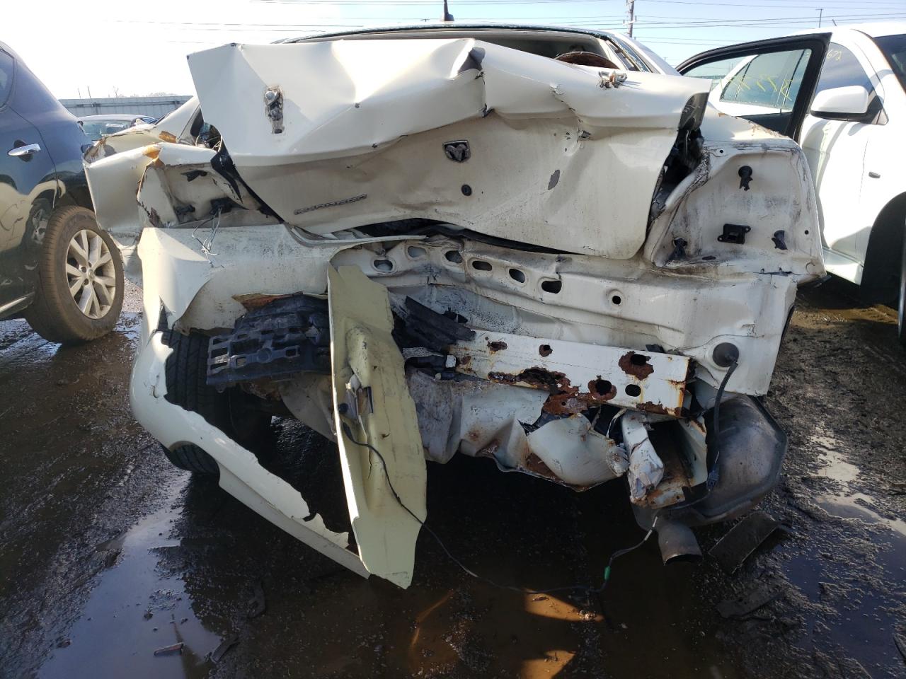 Photo 9 from auction – 2008 DODGE CHARGER with VIN 2B3KA43G08H239689