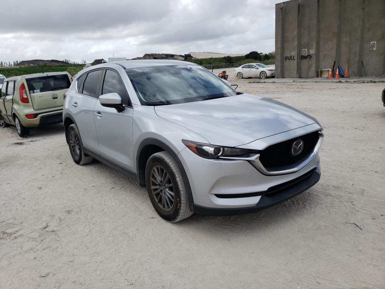 MAZDA CX-5 TOURI 2017 with VIN JM3KFACLXH0160893 - Photo from auction