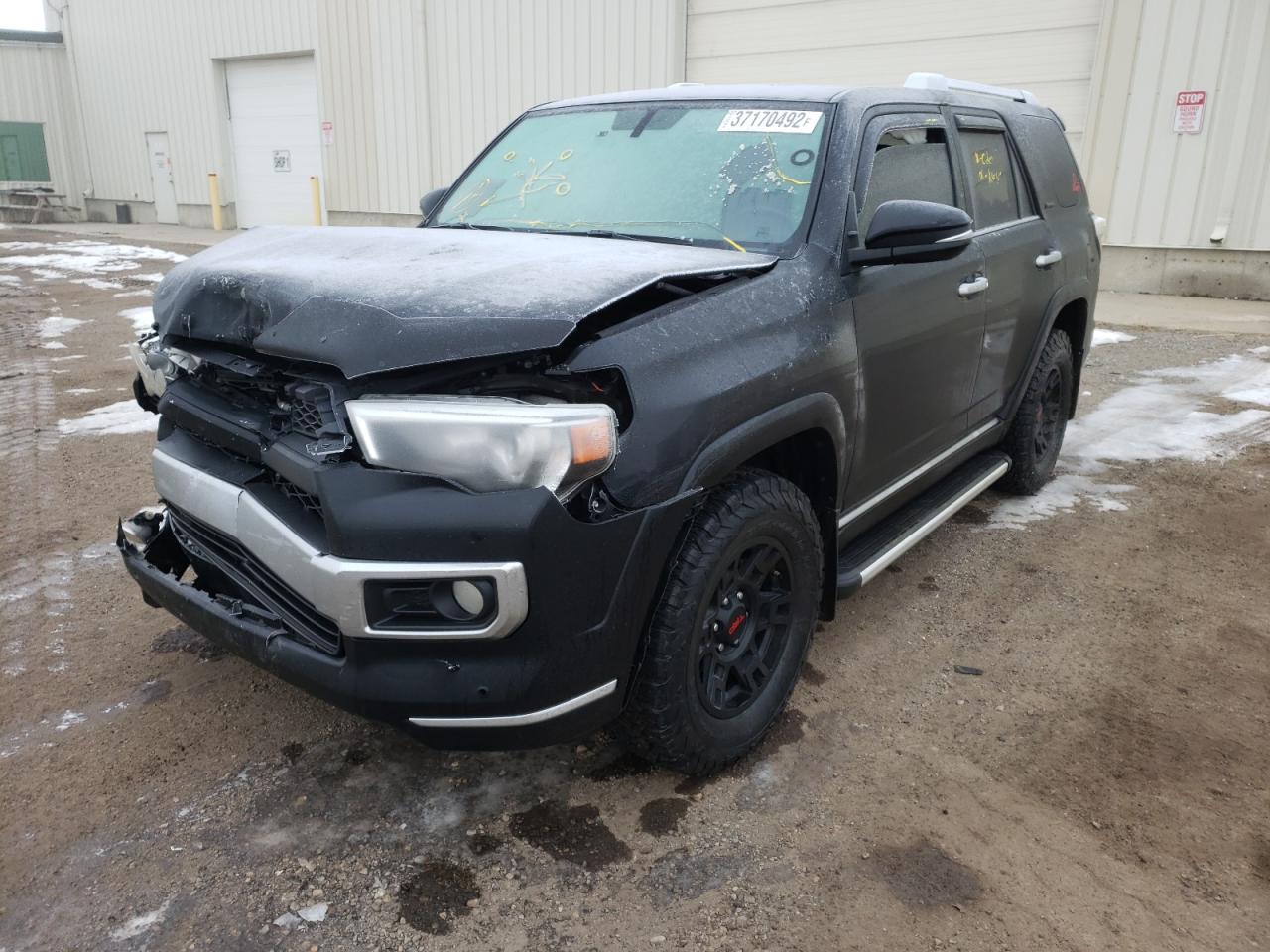 Photo 2 from auction – 2017 TOYOTA 4RUNNER SR with VIN JTEBU5JR8H5461819