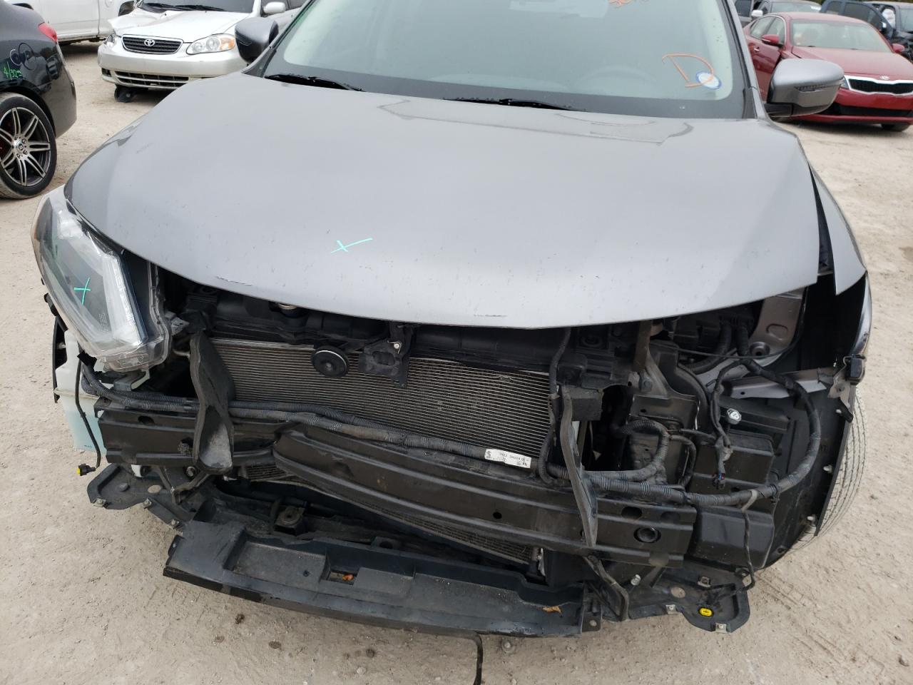 Photo 9 from auction – 2016 NISSAN ROGUE S with VIN KNMAT2MTXGP685301