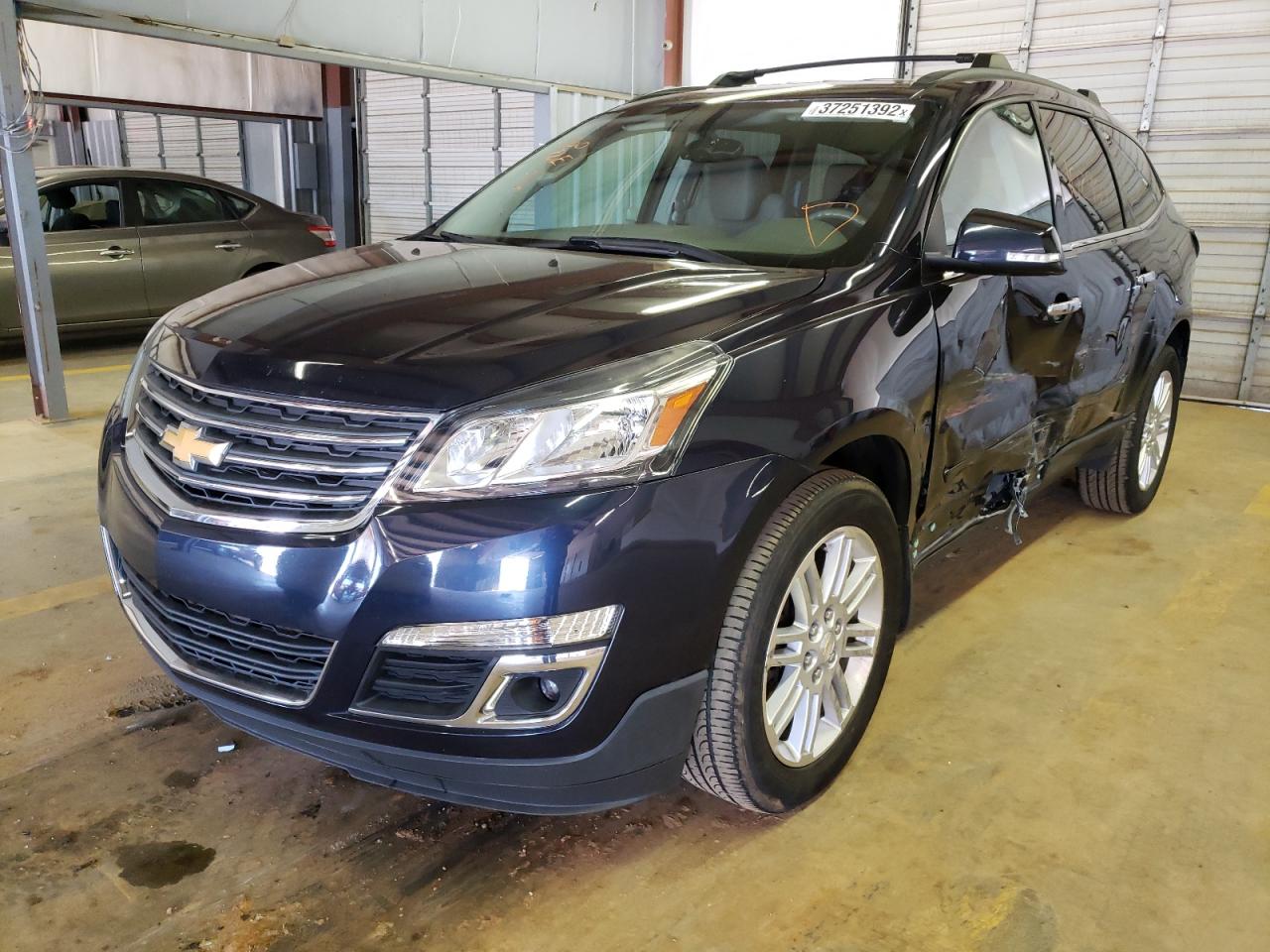 Photo 9 from auction – 2015 CHEVROLET TRAVERSE L with VIN 1GNKVGKD3FJ342409